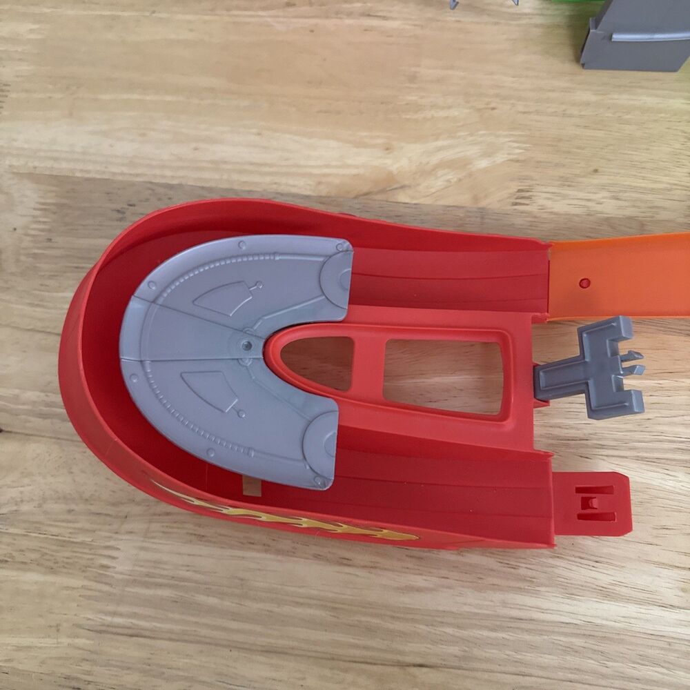 Hot Wheels Power Shift Raceway Track Set - Incomplete Set Or Replacement Parts - Picture 7 of 8